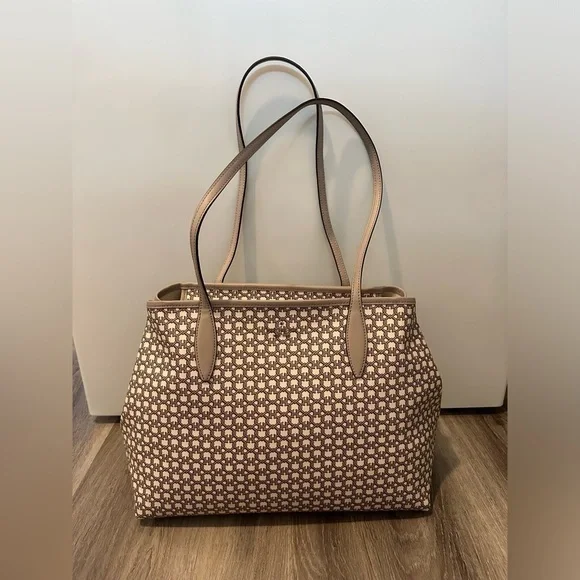 Kate Spade Spade Link large tote with matching large wallet - Picture 5 of 11